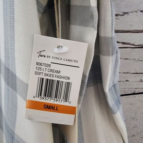 Vince Camuto Rayon Long Sleeve Button Down Cold Shoulder Top Small - Picture 4 of 4